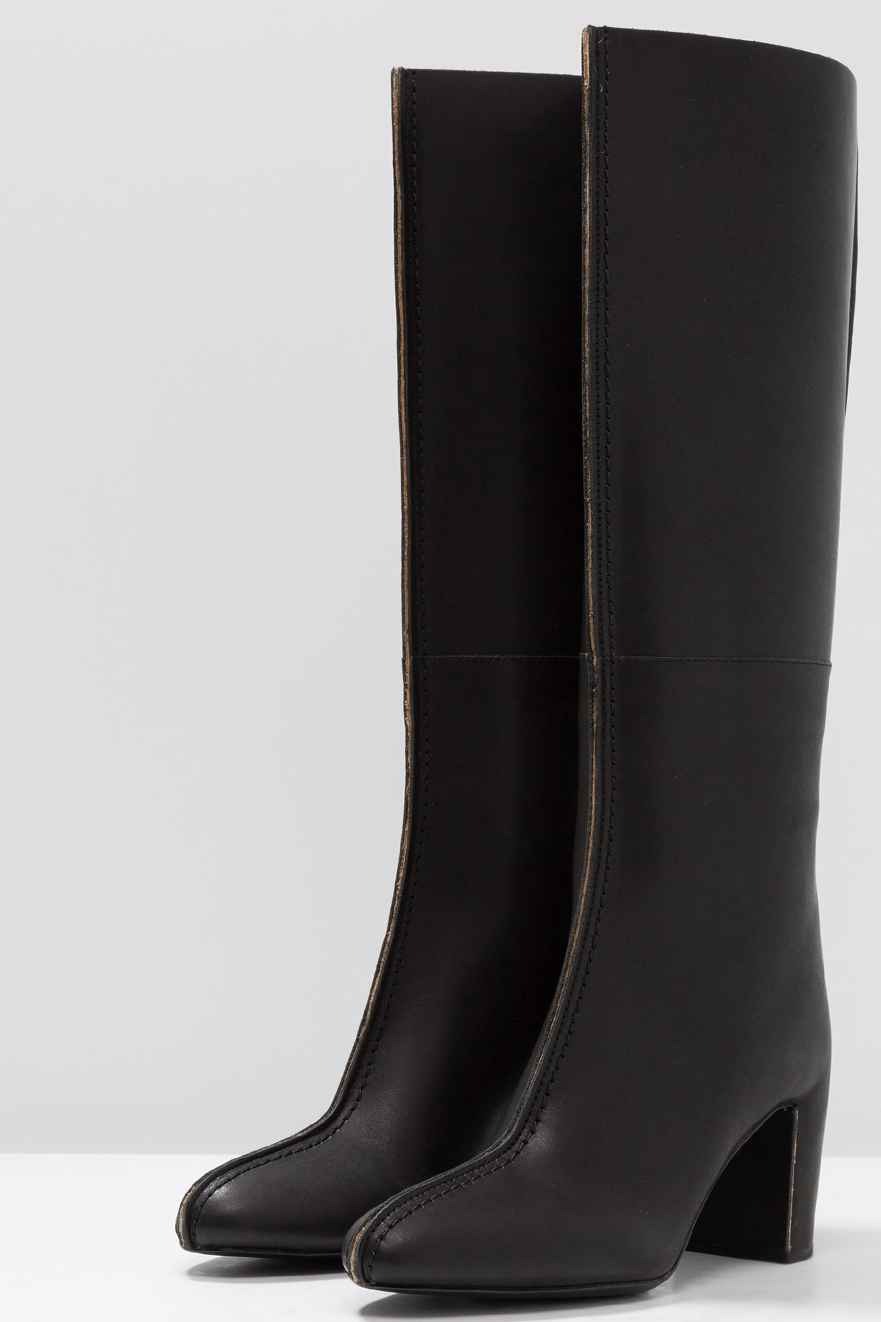 Jil Sander, Boots